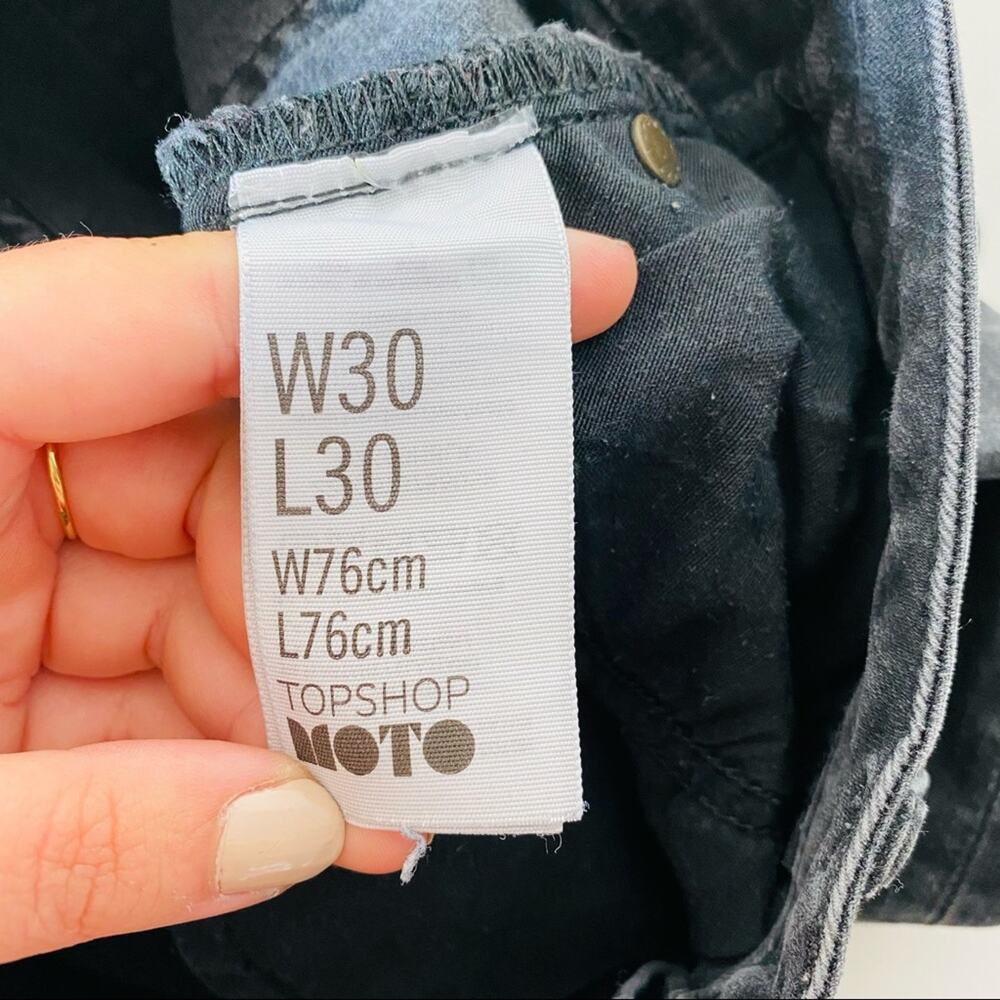 TOPSHOP Moto Washed Black Grey Denim Distressed Ripped High Rise Skinny Jeans 30 - Picture 6 of 12